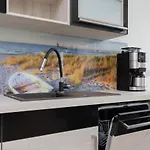 Nowa Flotylla 2-bedroom With River And Port View By Renters Lägenhet *