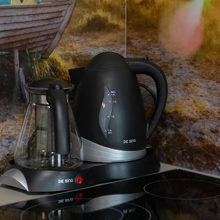 River And Port View By Renters