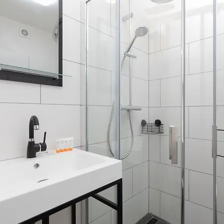 아파트 River And Port View By Renters 슈비노우이스쳬