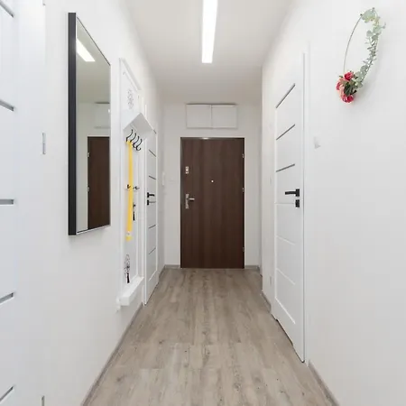 Διαμέρισμα Nowa Flotylla 2-bedroom With River And Port View By Renters Świnoujście